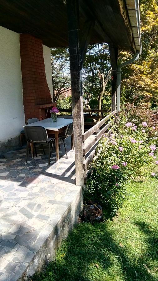 Takovo - Odmor U Selu Vila Gornji Milanovac Exterior foto